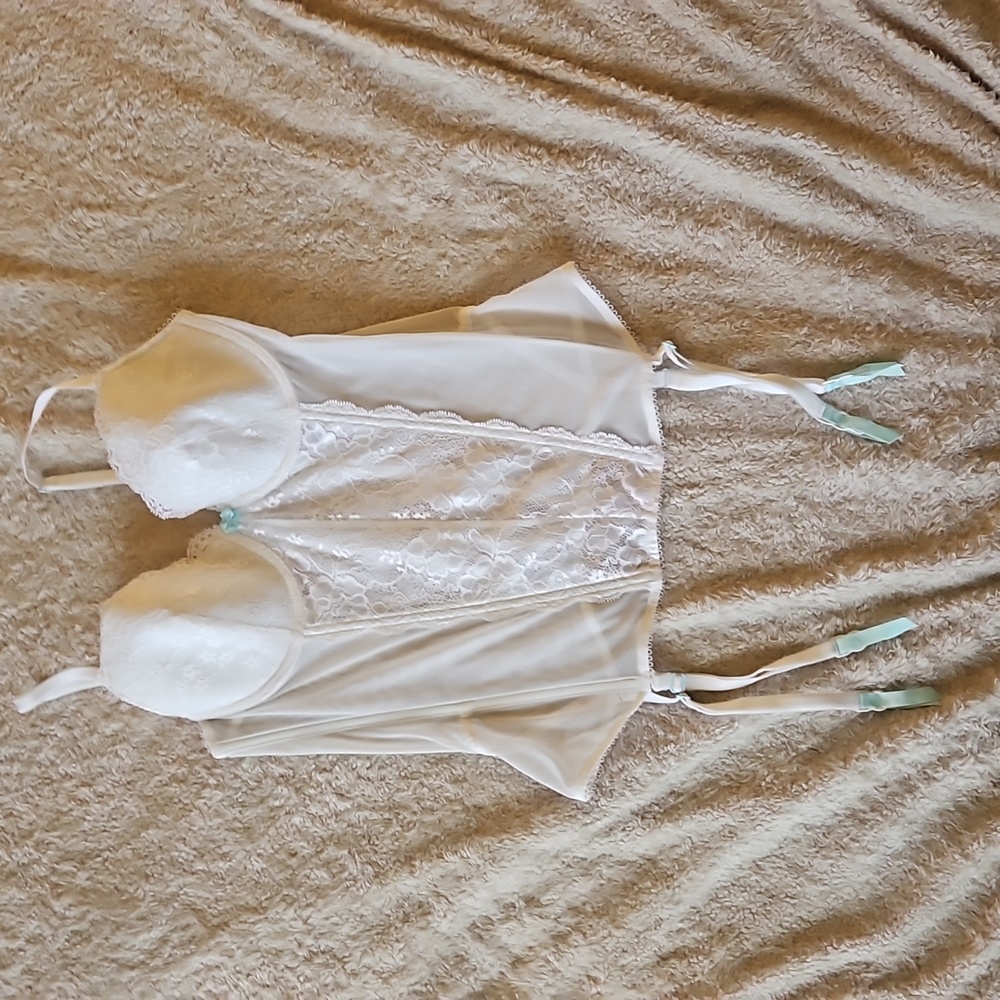Victoria's secret I Do white blue bridal corset with garters. 36B